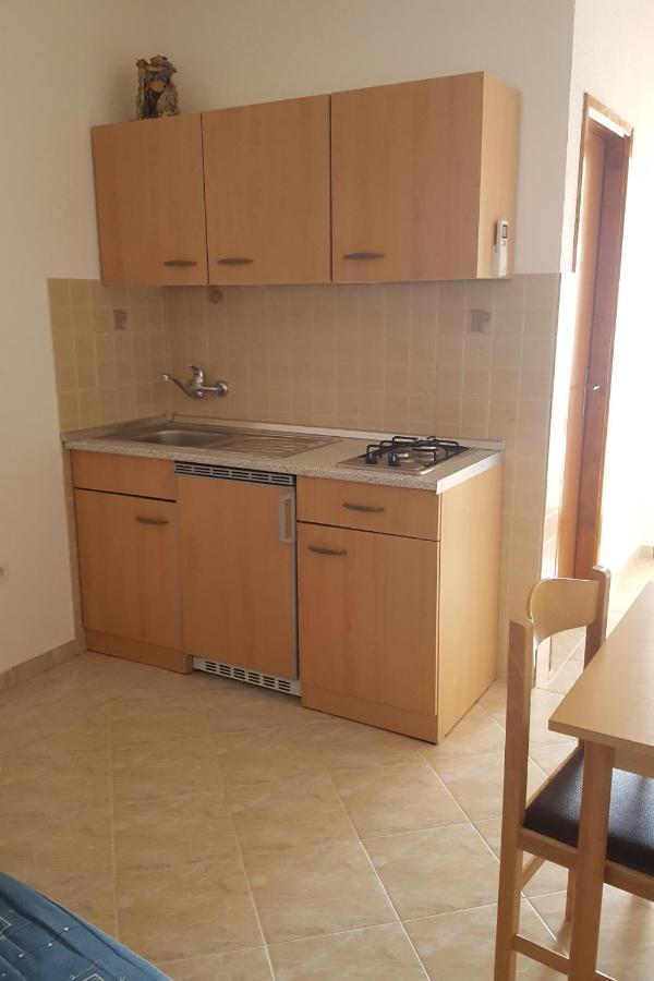 Apartments With A Parking Space Starigrad, Paklenica - 11683 ภายนอก รูปภาพ